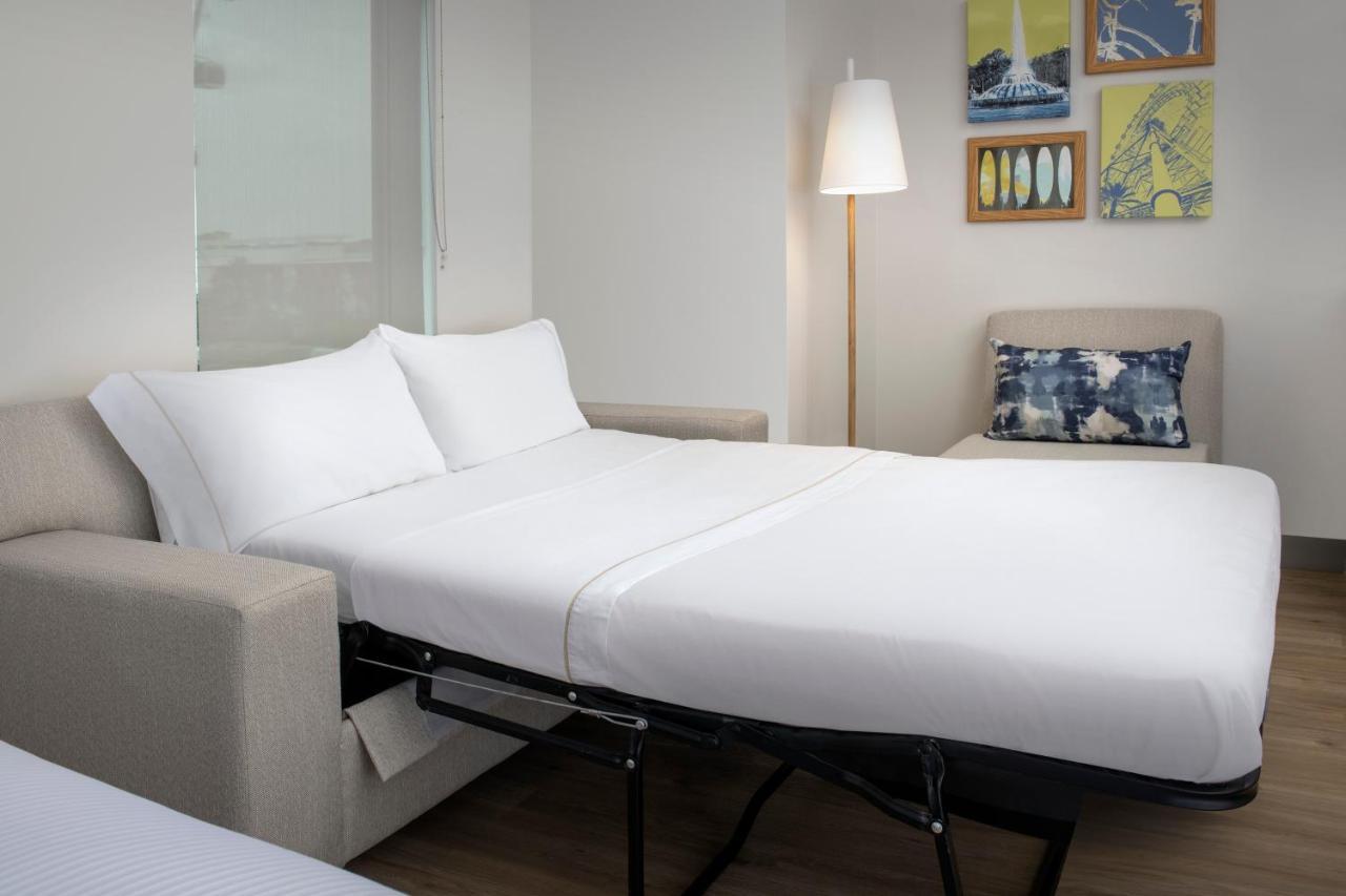 อีลีเมนต์ ออร์แลนโด ยูนิเวอร์แซล บูเลอวาร์ด Hotel Williamsburg ภายนอก รูปภาพ