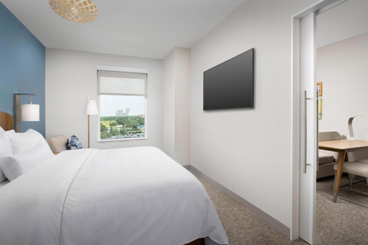 อีลีเมนต์ ออร์แลนโด ยูนิเวอร์แซล บูเลอวาร์ด Hotel Williamsburg ภายนอก รูปภาพ