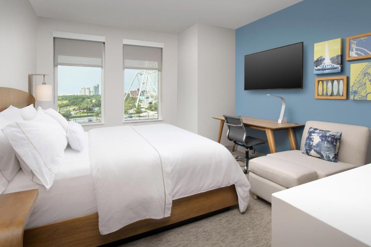 อีลีเมนต์ ออร์แลนโด ยูนิเวอร์แซล บูเลอวาร์ด Hotel Williamsburg ภายนอก รูปภาพ